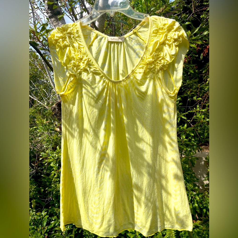 Circa 90s Yellow Runched Cap Sleeve Top